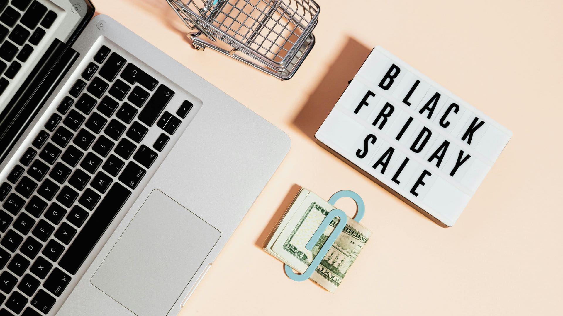 Online Black Friday: Nexline ensures smooth and responsive logistics.