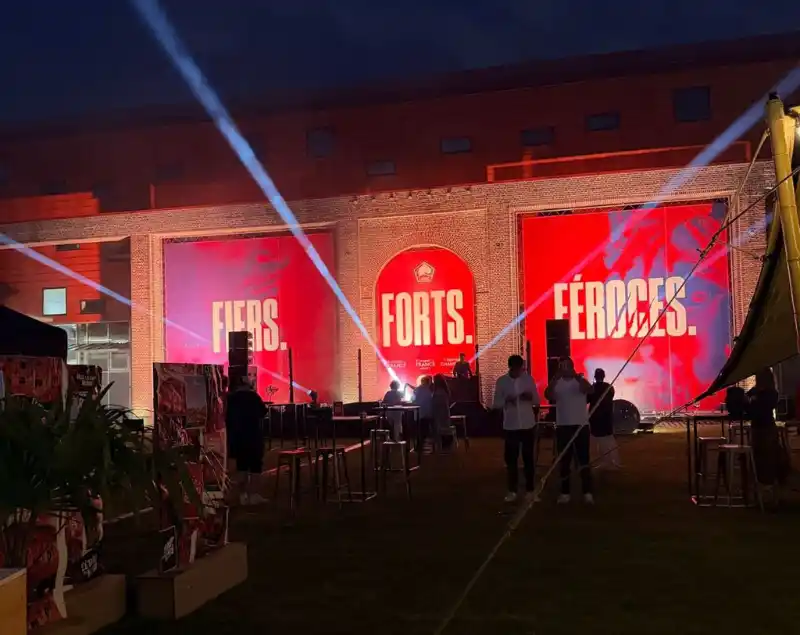 Garden Party LOSC au Domaine de Luchin avec scénographie lumineuse et présence de Nexline Group.